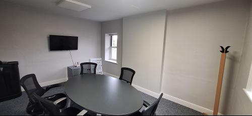 Milnwood, North Parade, Horsham, RH12