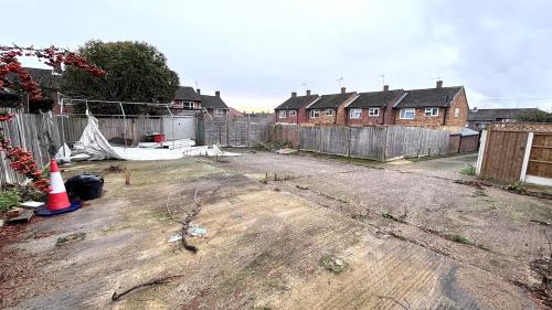 0.09 Acres, 197-203 Lower Lees Road, Slough, SL2