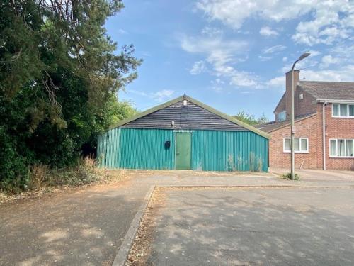 Former Scout Hut, Battery End, Wash Common, Newbury, RG14