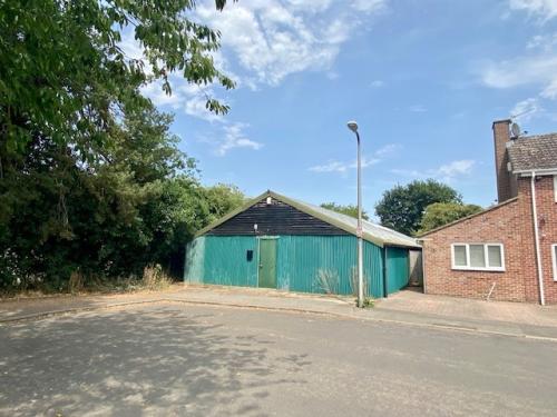 Former Scout Hut, Battery End, Wash Common, Newbury, RG14
