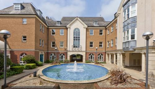 St Annes House, Oxford Street, Newbury, RG14