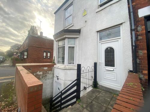 28 Church Road, Stockport, SK4