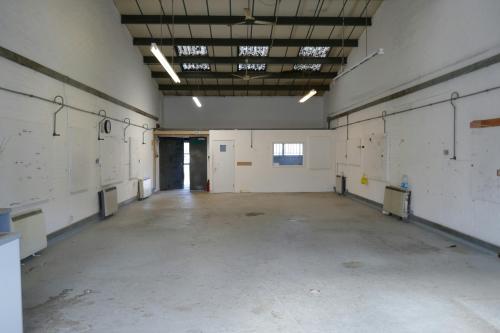 38, Oakwood Hill Industrial Estate, Oakwood Hill, Loughton, IG10