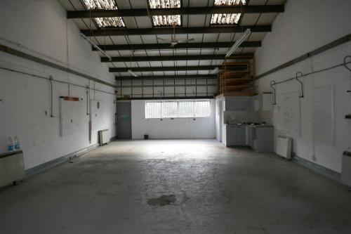 38, Oakwood Hill Industrial Estate, Oakwood Hill, Loughton, IG10