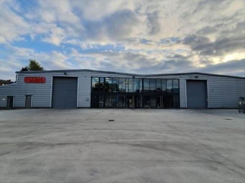 Hilton Point, Cromer Industrial Estate, Fold Lane, Hilton, Middleton, M24