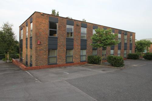 Oakridge House, Cressex Business Park, Wellington Road, High Wycombe, HP12