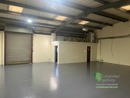 Unit 16, Vale Industrial Centre, Southern Road, Aylesbury, HP19