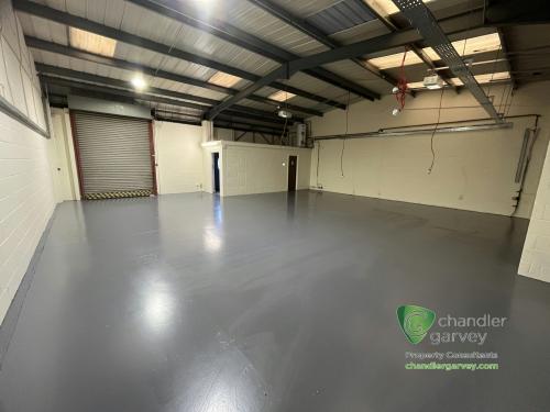 Unit 16, Vale Industrial Centre, Southern Road, Aylesbury, HP19