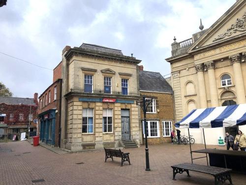 26 Cornhill, Banbury, OX16