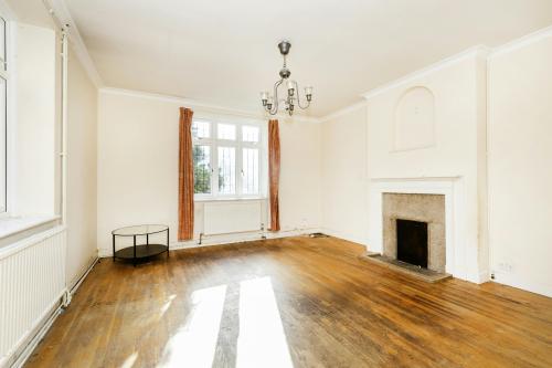 110 Ellesmere Road, Dollis Hill, London, NW10