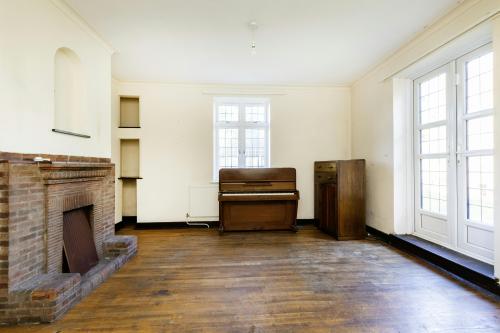 110 Ellesmere Road, Dollis Hill, London, NW10