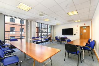 Suite 20 Beaufort Court, Admirals Way, Docklands, London, E14