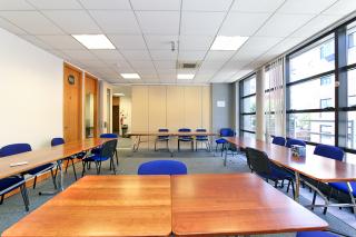 Suite 20 Beaufort Court, Admirals Way, Docklands, London, E14