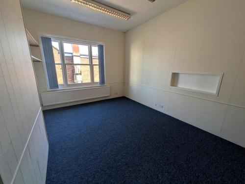 Northpoint House, 52 High Street, Woking, GU21