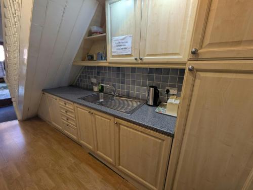 Northpoint House, 52 High Street, Woking, GU21