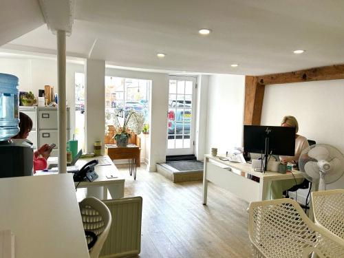 49 Market Square, Bicester, OX26