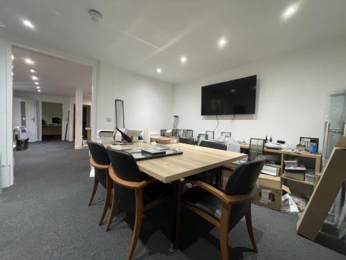 Unit 1, Tavis House Business Centre, Hall Avenue, Ashford, TN24