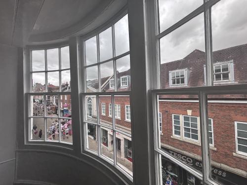 Suites B, C & F, 28a High Street, Winchester, SO23