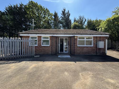 Quob Yard & Office Titchfield Lane, Wickham, Fareham, PO17
