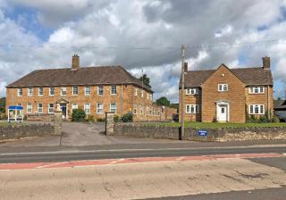 Wells Police Station, 16-18 Glastonbury Road, Wells, BA5