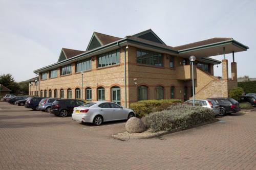 Hamilton House, Regent Park, 299 Kingston Road, Leatherhead, KT22