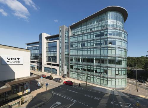 Ground Floor Kingsgate House, 62 High Street, Redhill, RH1