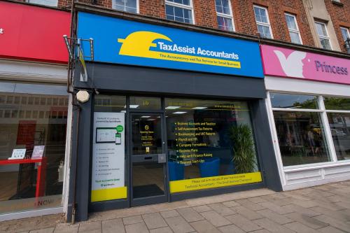 16 Heath Road, Twickenham, TW1