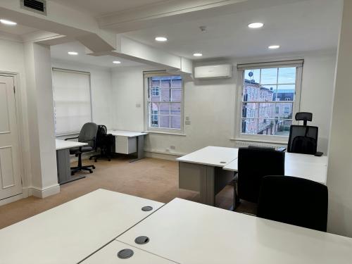 10/11 Heathfield Terrace, Chiswick, London, W4