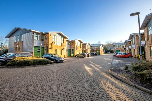Units 2 & 18, First Quarter, Blenheim Road, Epsom, KT19