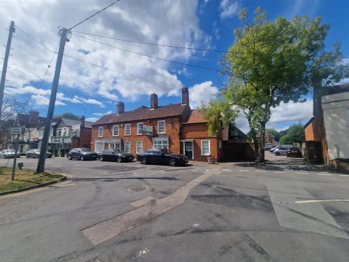 Suite 4 Crown House, Hartley Wintney, RG27