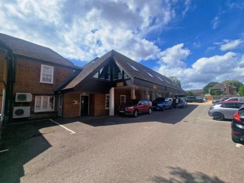 Studio 6a Crown House, High Street, Hartley Wintney, RG27