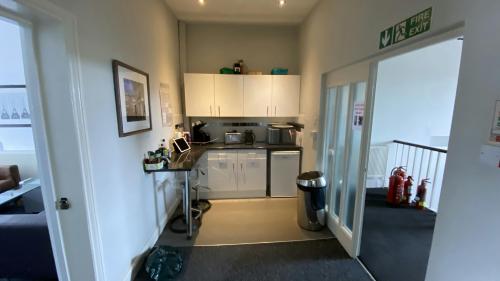 9 The Parade, Leamington Spa, CV32