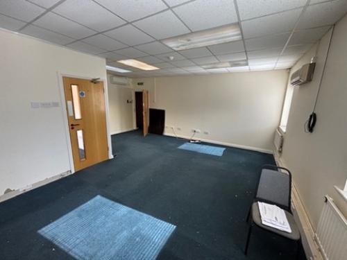 Unit 8 Campbell Court, Bramley, RG26