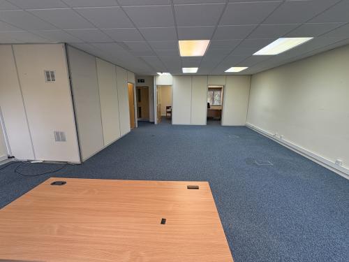 10 West Links, Tollgate, Chandler's Ford, Eastleigh, SO53