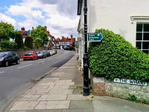 Chancton House, The Wharf, Midhurst, GU29