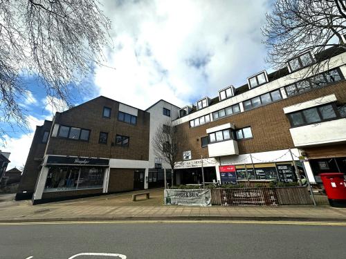Westgate House, Market Street, Warwick, CV34