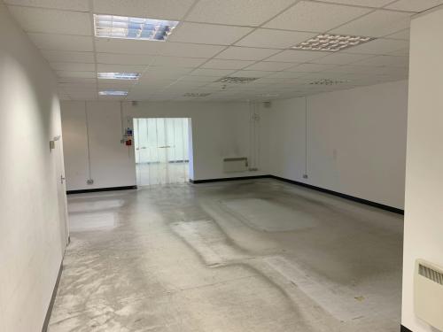 Units 5,6,8, 10 & GF, Triangle Business Centre, 95 Commerce Way, Lancing, BN15