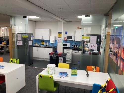 Unit 19-20, Neptune Court, Vanguard Way, Caerdydd, CF24
