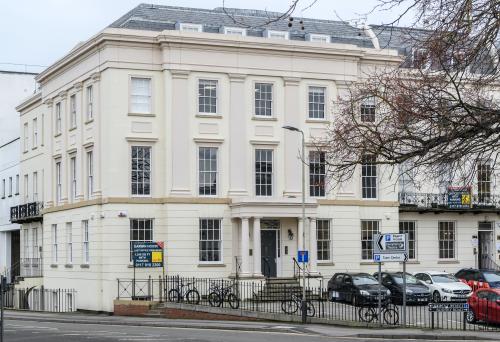 Darwin House, 67 Rodney Road, Cheltenham, GL50