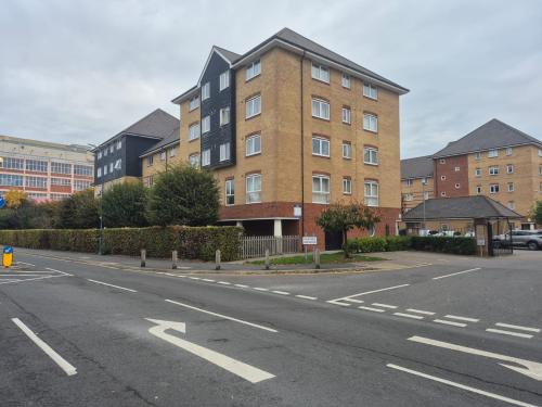 Flat 11 Scotney Gardens, St. Peters Street, Maidstone, ME16