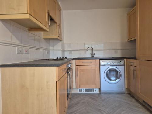 Flat 11 Scotney Gardens, St. Peters Street, Maidstone, ME16
