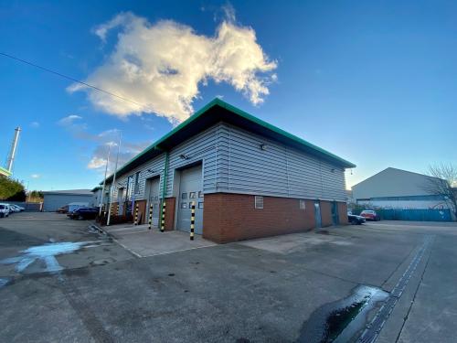 Unit 4 & 5, Tagomago Park, Ocean Way, Cardiff, CF24