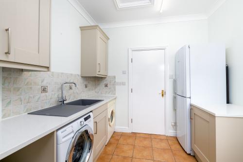 Hawthorn House, Grange Close, Ingham, Lincoln, LN1