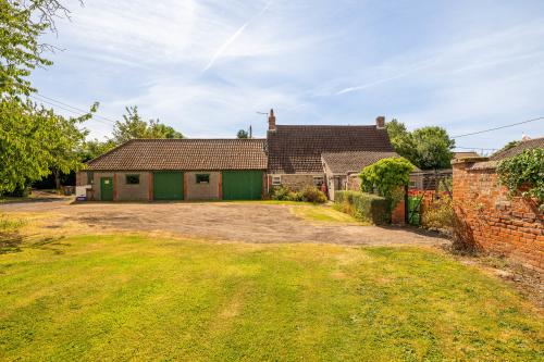 Carlton Mill, 3 Sands Lane, Carlton-Le-Moorland, Lincoln, LN5
