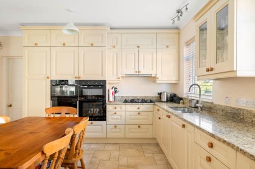 Bleak House Farm, 1 Grovewood Road, Misterton, Doncaster, DN10