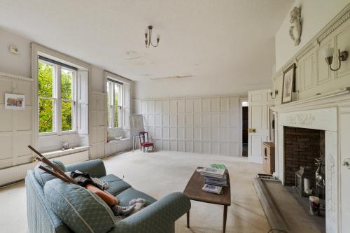 Grimblethorpe Hall Estate, A157, Grimblethorpe, Louth, LN11