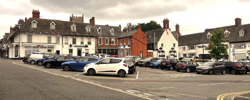 Lechlade Road, Highworth, Swindon, SN6