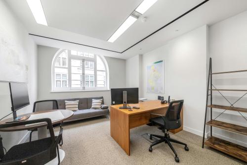 25 Bury Street, St James, London, SW1Y
