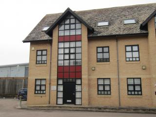 8 Milbanke Court, Milbanke Way, Bracknell, RG12