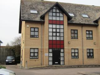 8 Milbanke Court, Milbanke Way, Bracknell, RG12